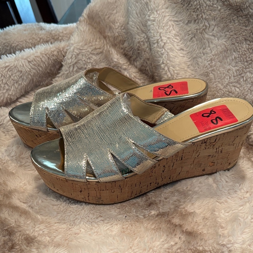 Nine West Metallic Gold Wedge Sandals - Picture 2 of 11